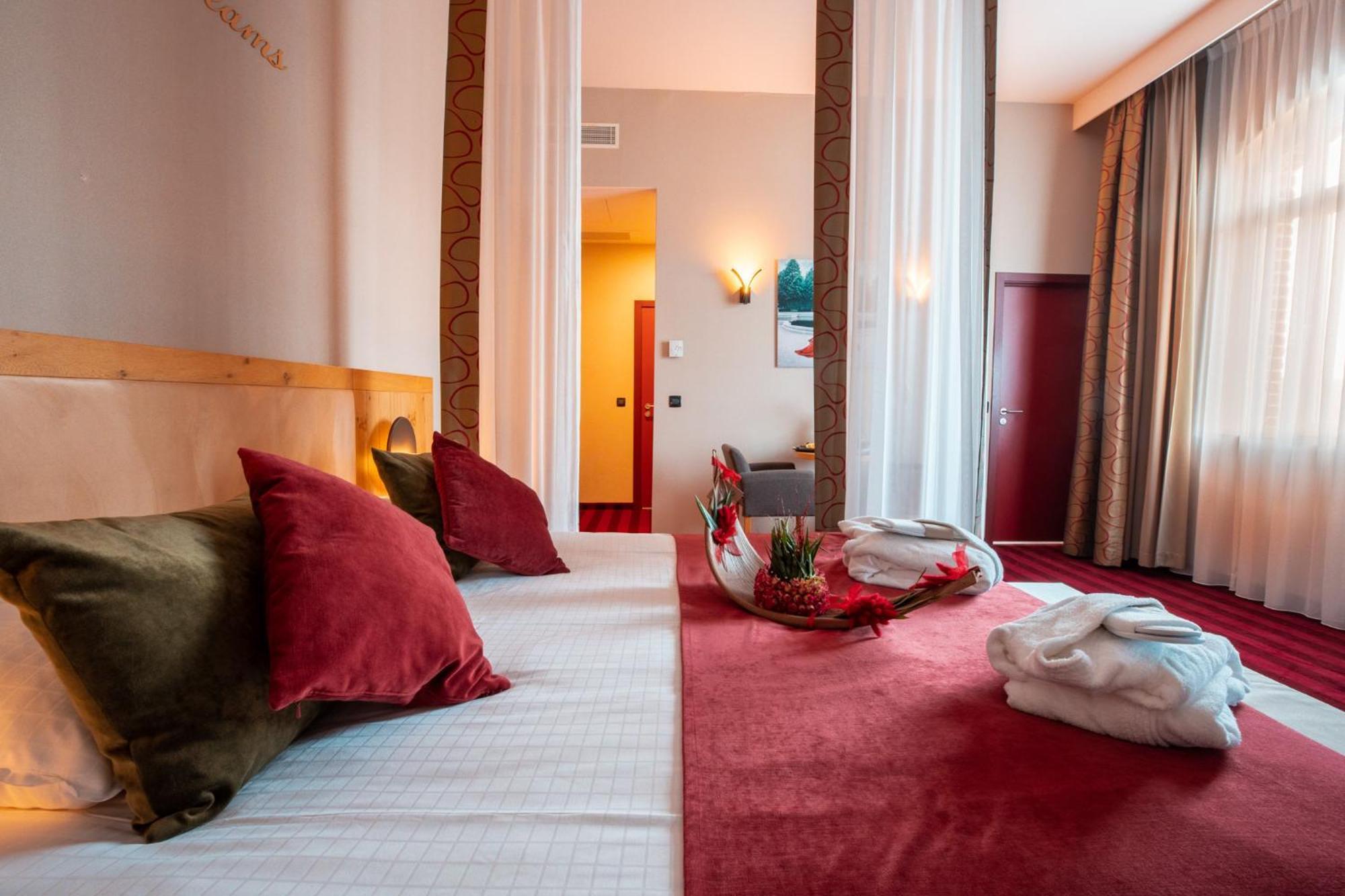 Hotel Verviers Van Der Valk Kültér fotó