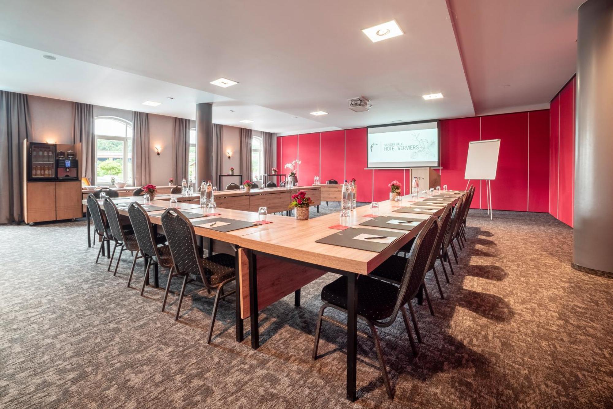 Hotel Verviers Van Der Valk Kültér fotó