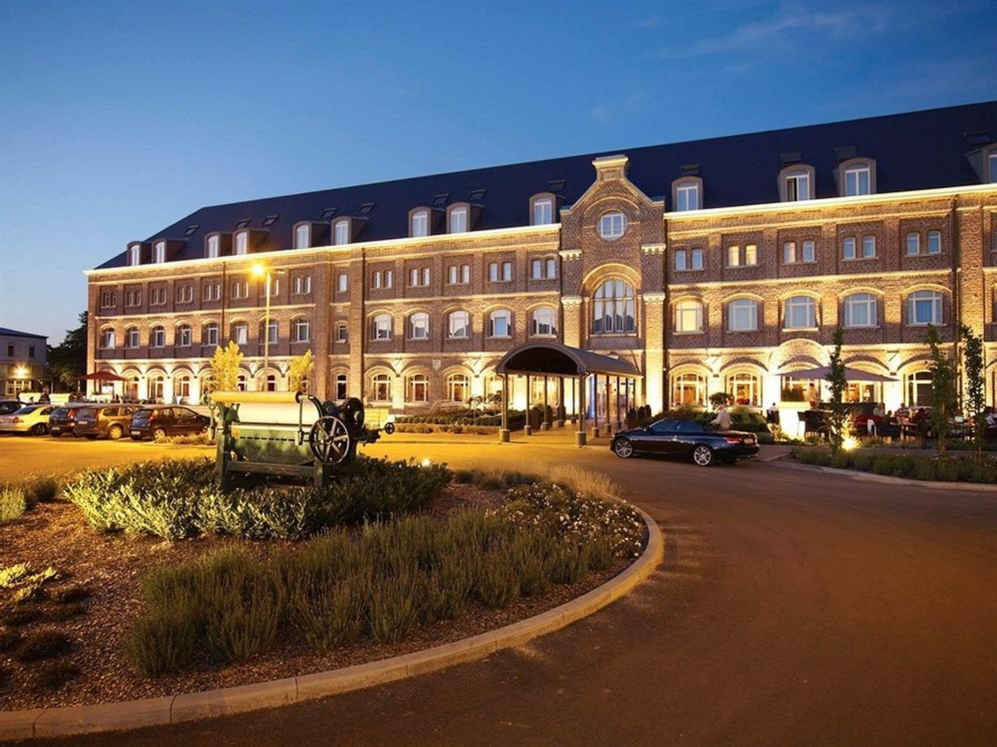 Hotel Verviers Van Der Valk Kültér fotó